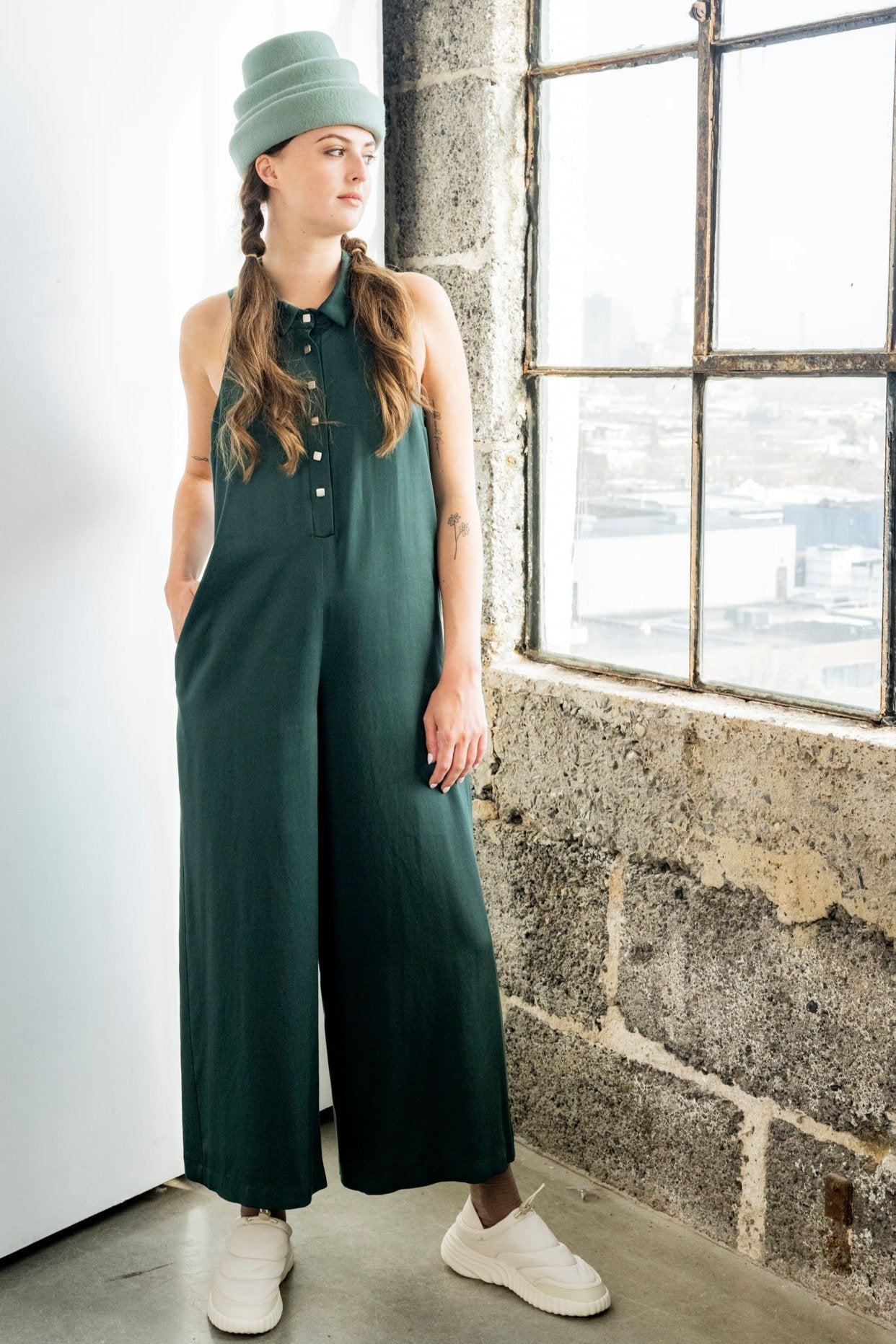 美品 Theory Silk Combo Rib WB Jumpsuit NEW THEORY Silk Jumpsuit,M,Draped Combo,Black,Rib Waist,Wide