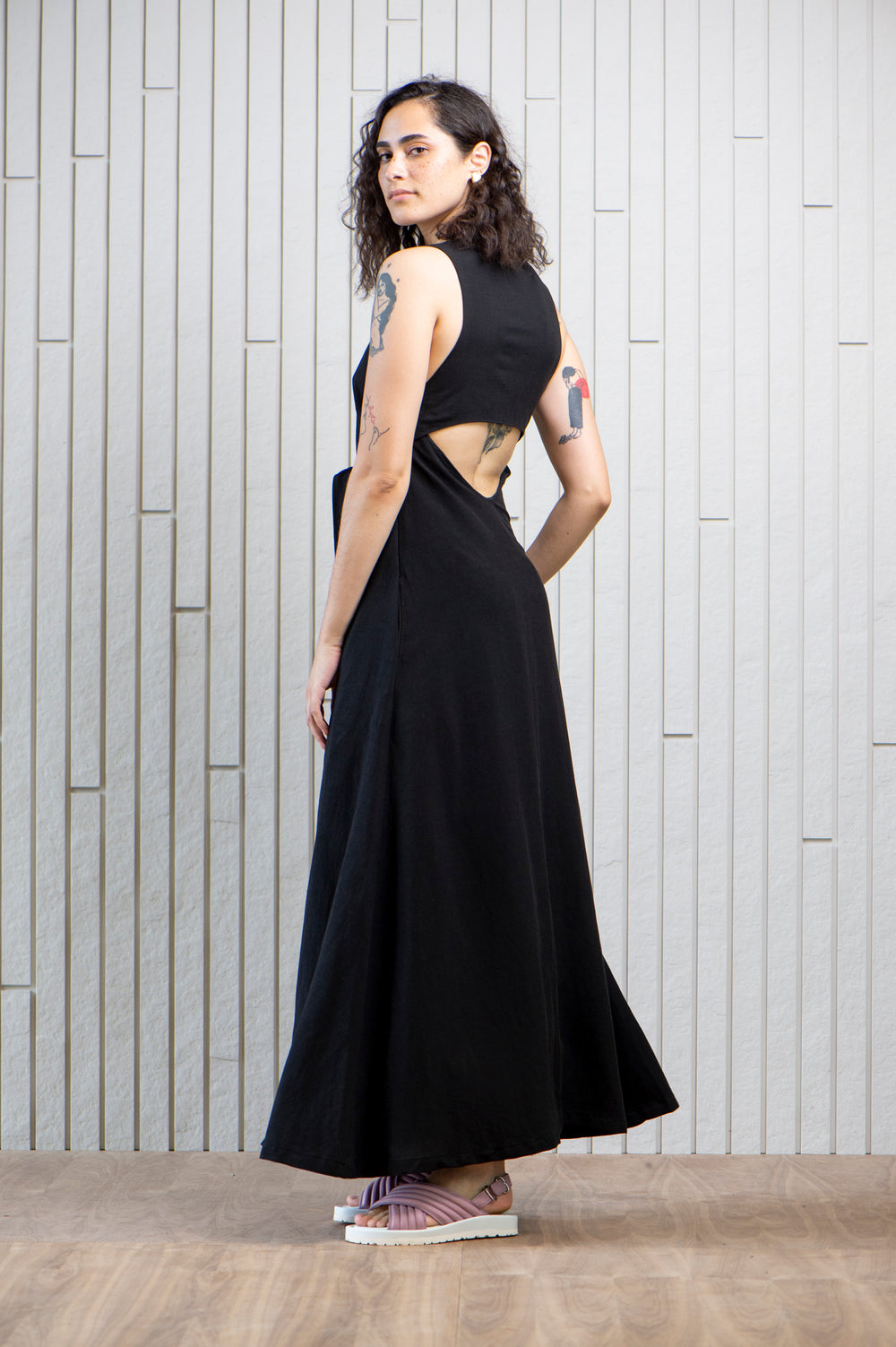 market-maxi-dress-pockets-Canadian-designer-black