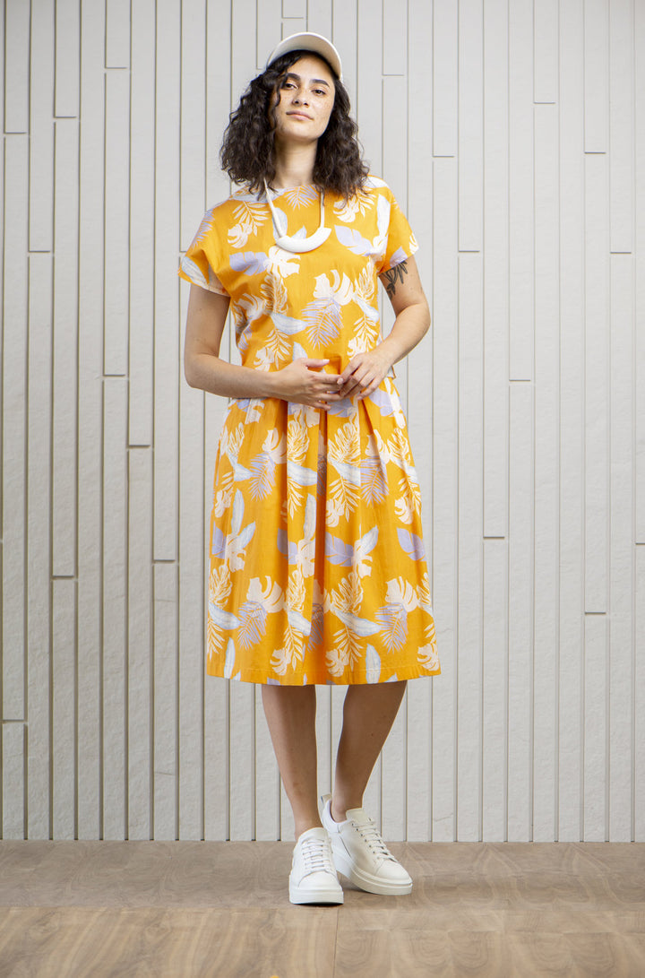 tofino-printed-tropical-mango-top-boxy-square-Canadian-designer