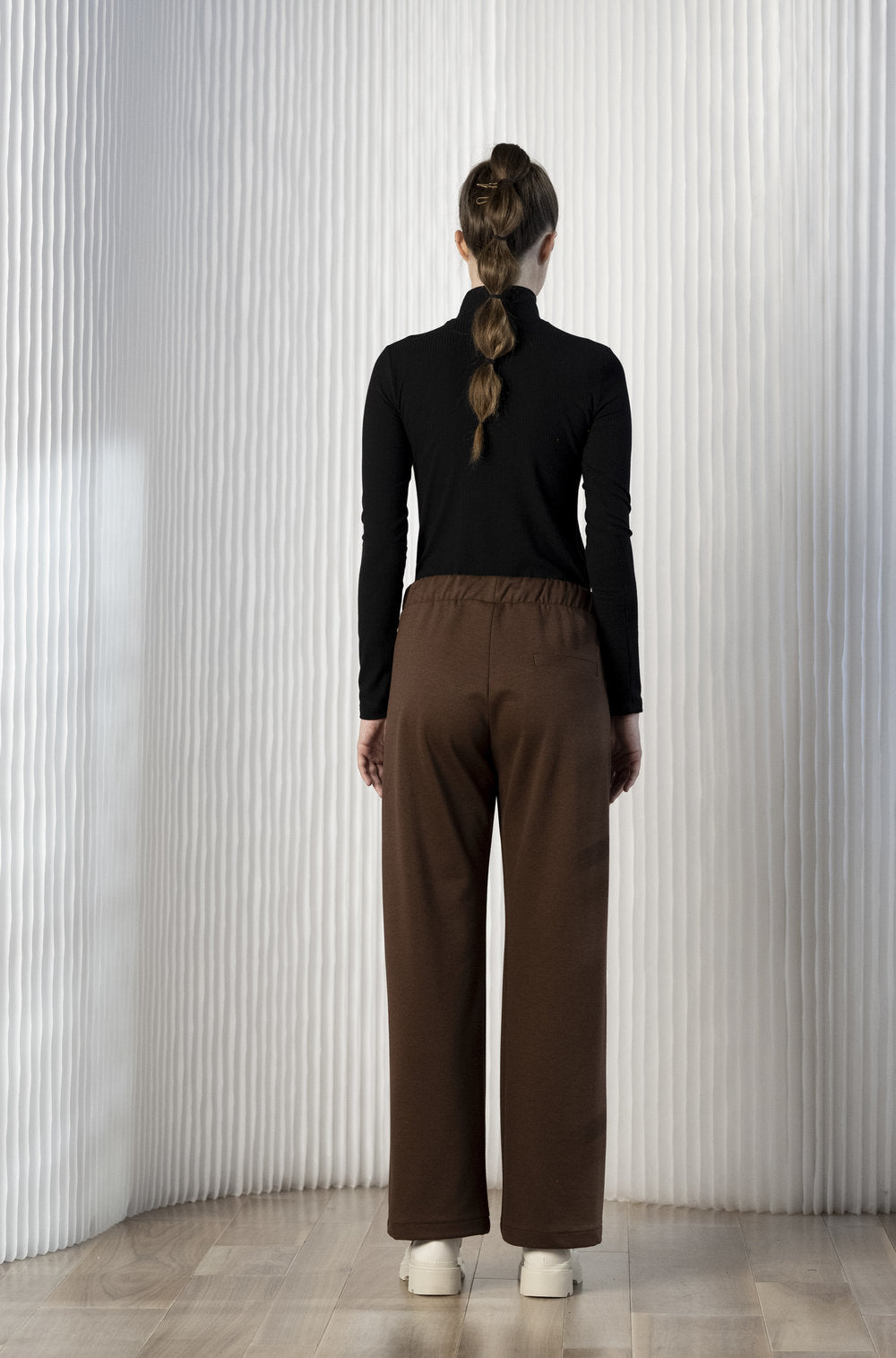 glencoe-velours-trouser-brown-pants-pockets